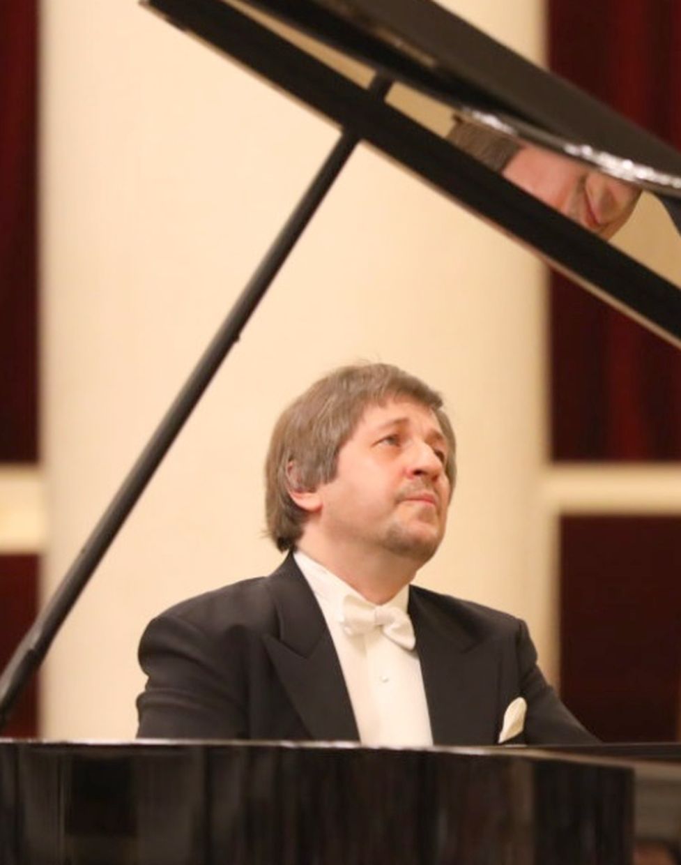 Лев Винокур